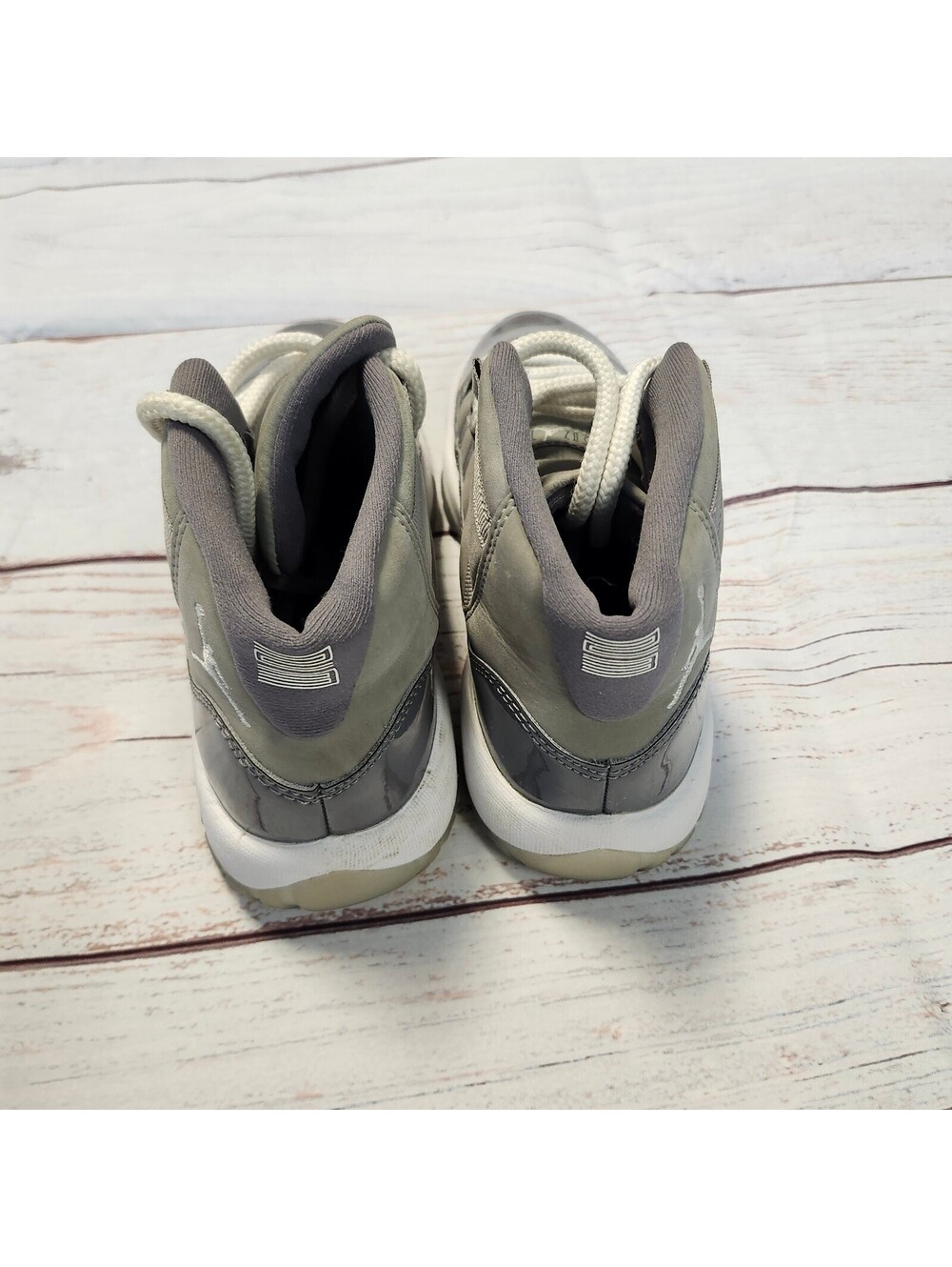 Air Jordan 11 Retro Cool Grey Men’s Sneakers Boys Size Big Boy 4.5Y - Picture 6 of 14